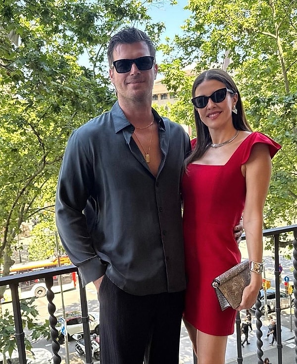 A piece of news that stirred up the entertainment gossip circles emerged in the early hours of today. The news, based on the backstage information of journalist Bülent Cankurt, suggested that Başak Dizer is pregnant with her second child.