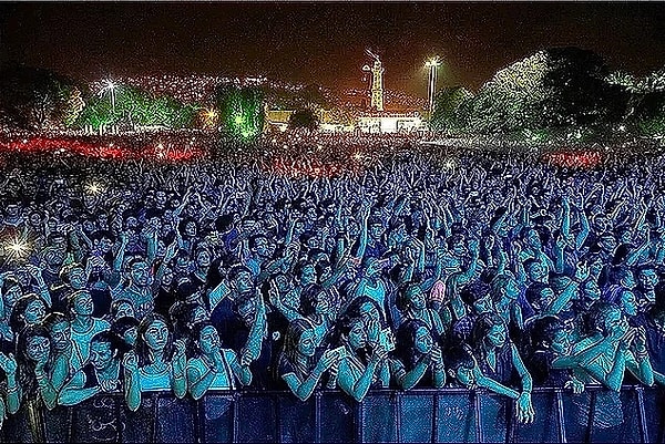 İstanbul'da Bu Hafta Sonu Hangi Rap Konserine Gidilir?
