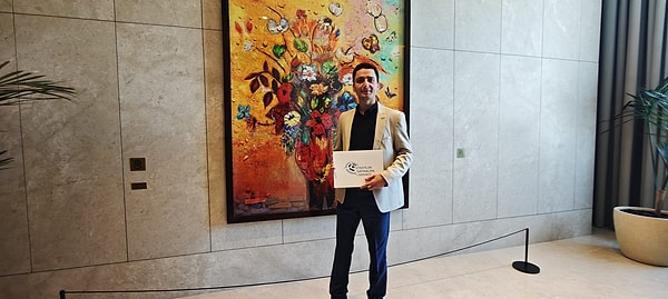 Dernek olarak yürüttüğünüz mentor–mentee programları, eğitimler ve şehir buluşmaları profesyonellerin kariyerlerine nasıl katkı sağlıyor?