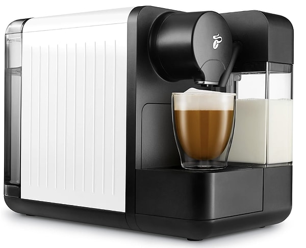 Tchibo Cafissimo Milk beyaz kahve makinesi son 30 günün en ucuz fiyatıyla net 9.899,00 TL!