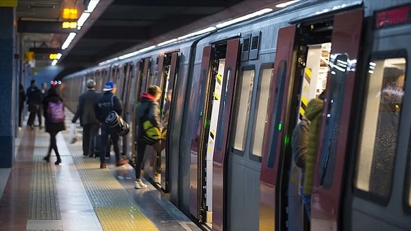 İstanbul’da ulaşıma yüzde 10 zam yapıldı.