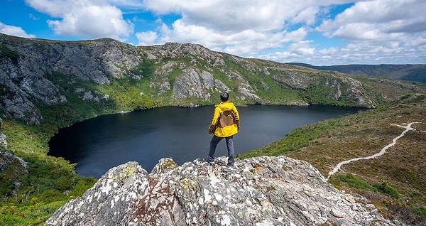 Turistler kaplıca yerine buz gibi bir nehir buldu