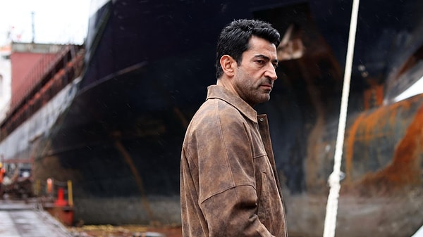 ATV'de ekrana gelen A.B.İ. dizisi, yeni sezon öncesinde kapsamlı bir değişim sürecinden geçiyor.