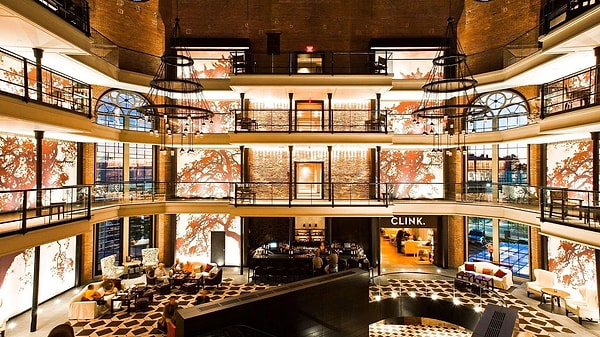 It includes both a restaurant and a museum.