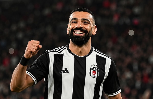 Mohamed Salah için tüm şartlar zorlandı ve anlaşma tamam...