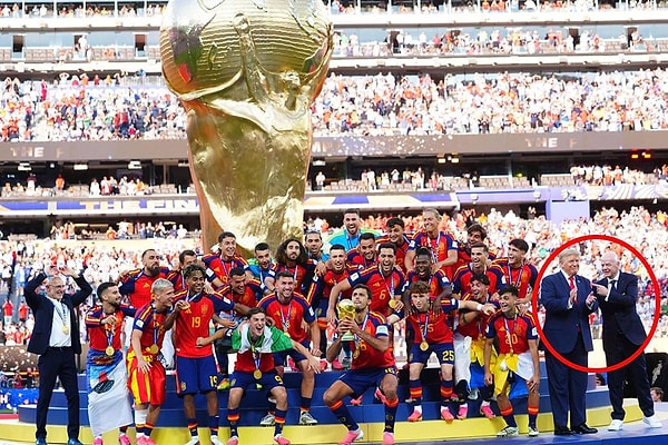 İspanya Milli Takımı'nın Arjantin'i mağlup edip futbolda dünyanın en büyüğü unvanını kazandığı 2026 Dünya Kupası finalinin madalya seremonisinde eşine az rastlanır bir protokol krizi yaşandı.