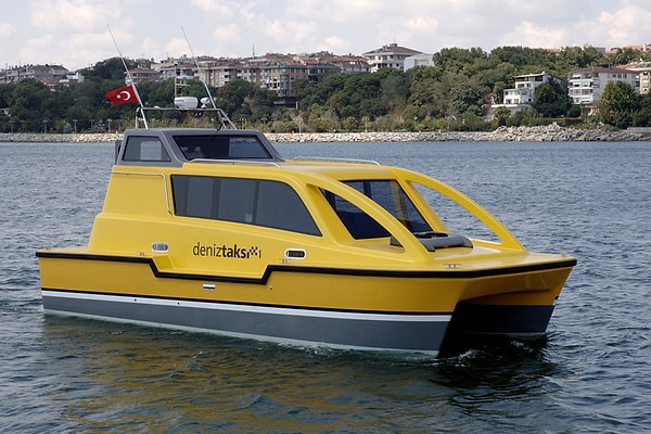 Bodrum, son yıllarda yüksek fiyatlı plaj giriş ücretleri, astronomik hesaplar ve VIP hizmetleriyle sık sık gündeme geliyor.