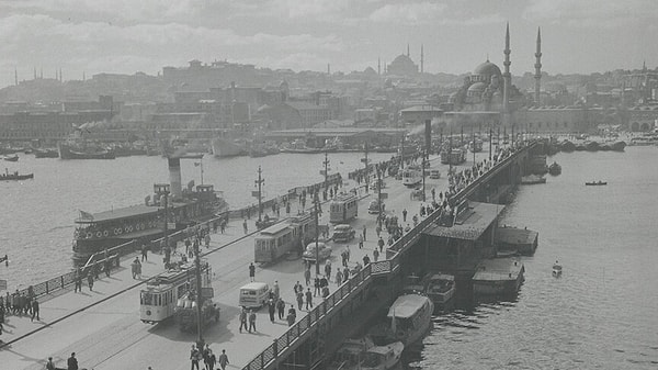 İstanbul'un Geçmişine Açılan Fotoğraf Albümü