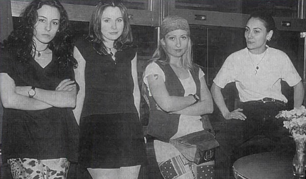 İlk kadın rock grubunda o vardı!