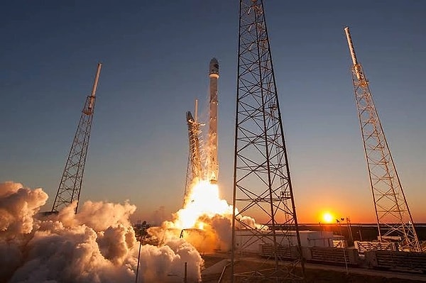 4-Ton Piece Will Hit the Moon