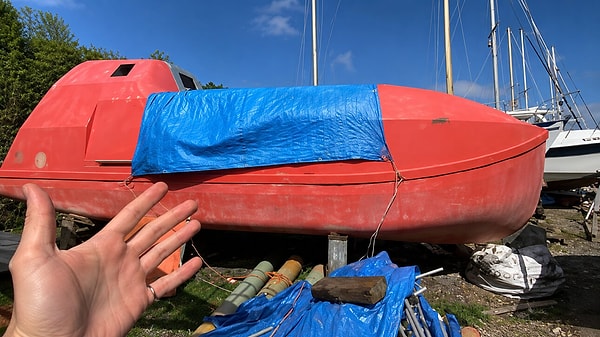 It was designed to evacuate 46 people from an oil platform.