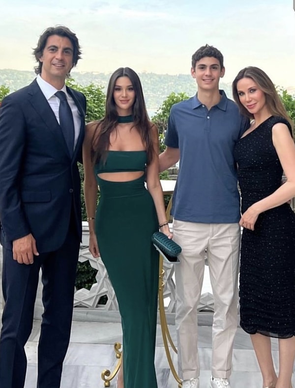 Following her divorce, Demet Şener embarked on a new relationship with businessperson Tolga Arman.