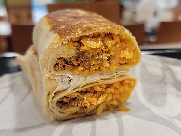 The globally renowned fast food chain slashed its menu prices to 1 dollar in response to dwindling customer numbers.
