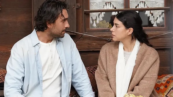 TRT 1 ekranlarında izleyiciyle buluşacak Taşacak Bu Deniz dizisinin ikinci sezonu için geri sayım başladı.