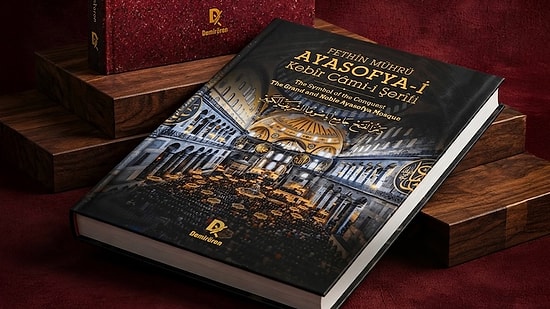 Ayasofya’nın Yeniden İbadete Açılmasının 6’ncı Yıl Dönümü Koleksiyon Bir Eserle Taçlandı