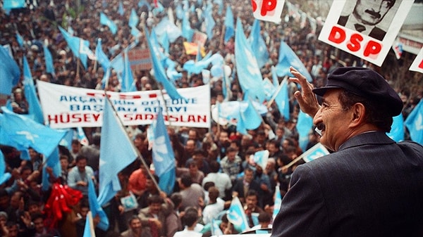 İktidar hikayesi yazan bir başka parti de Ecevit'in DSP'si oldu.