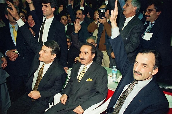 Darbeden sonra yeniden CHP!