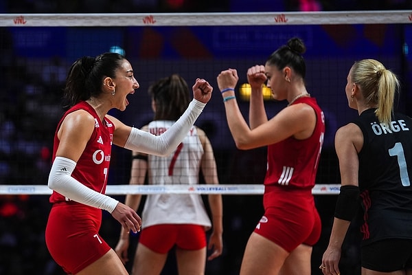 Fİnaldeyiz!