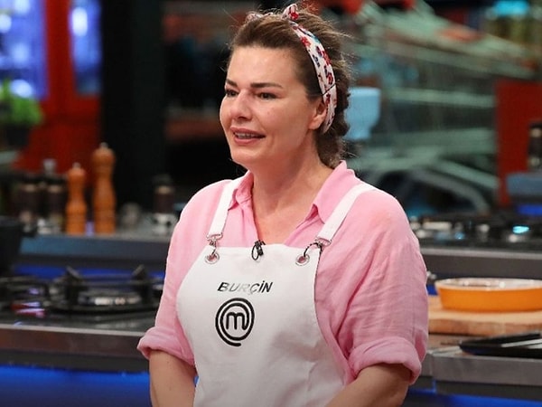 MasterChef Türkiye 2026’da 27 Temmuz gecesi ana kadroya giren 10. isim Burçin oldu.