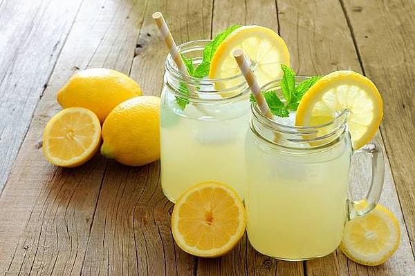 Taze Sıkılmış Limonata
