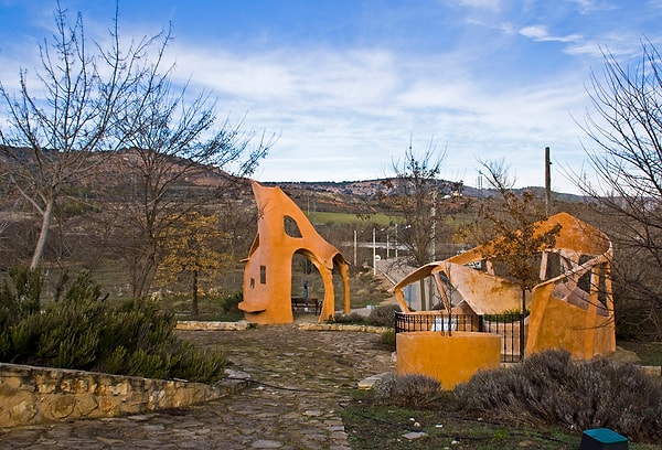 Onlarca kırsal arazi kapalı zarfla satışa çıkarıldı