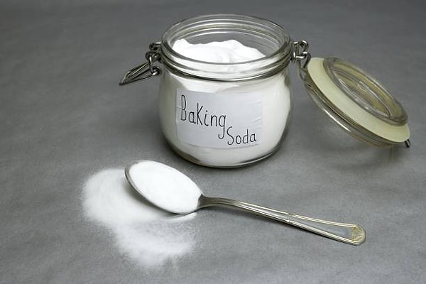 Why is the Baking Soda Bath Being Talked About So Much?
