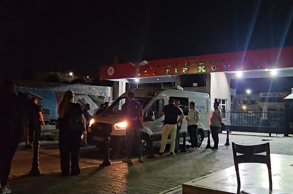 Sarıyer'deki evinde ölü bulunan 2021 MasterChef şampiyonu Eren Kaşıkçı'nın cenazesi Adli Tıp Kurumu'ndan ailesi tarafından teslim alındı.