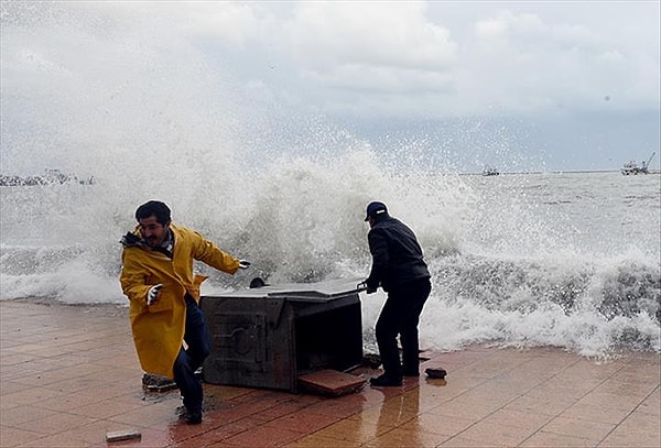 İstanbul'a bir uyarı da AKOM'dan geldi.