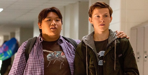 Marvel Sinematik Evreni'nin en sevilen karakterlerinden biri olan Peter Parker'ın sadık dostu Ned Leeds'i canlandıran Jacob Batalon, ilk kez 2017 yılında vizyona giren Spider-Man: Homecoming filmiyle milyonlarca izleyicinin karşısına çıktı.