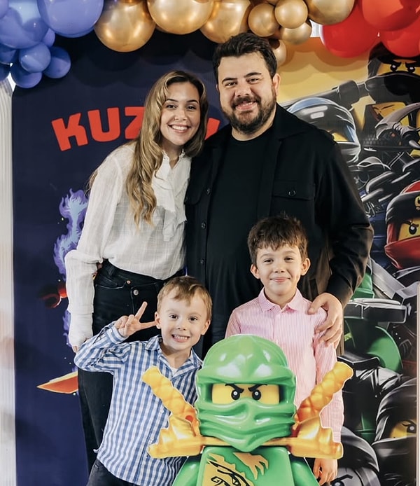 Berfu Yenenler ile Eser Yenenler, magazin dünyasının en samimi ve en sevilen çiftleri arasında gösteriliyor.