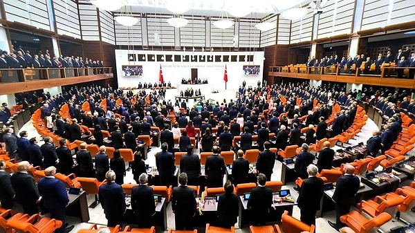 TBMM Dilekçe Komisyonuna temmuz ayında 1610 başvuru ulaştı. Temmuz ayında Komisyona iletilen başvuruların 207'si kadınlar tarafında yapıldı.