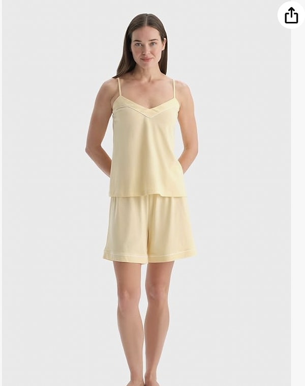 Dagi pamuk atlet şortlu kadın pijama takımı %50 yarı fiyat indirimiyle 2.499,95 TL yerine 1.239,98 TL!