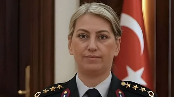 Türk Hava Kuvvetleri'nin ilk kadın paşası seçilmişti.
