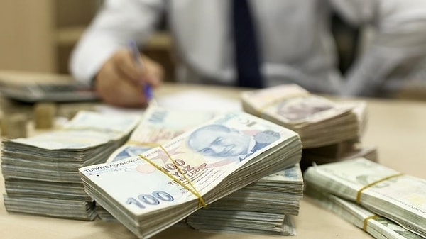 Milyonlarca emekliyi ilgilendiriyor. 3 bin 552 TL'lik farkın ödenmesi bekleniyor.