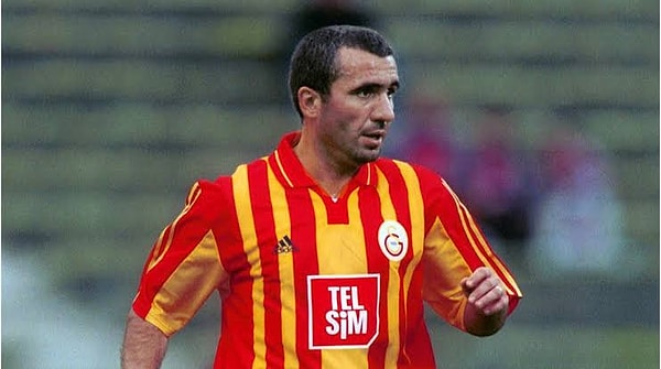 1. Birincilik %31 oyla Gheorghe Hagi'nin oldu.