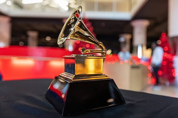 Müzik dünyasının Oscar'ı olarak görülen Grammy Ödülleri'nde geri sayım başladı!