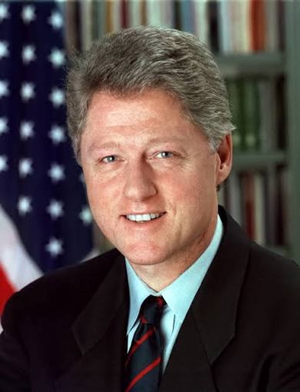 8. Bill Clinton hangi üniversiteden hukuk diploması almıştır?