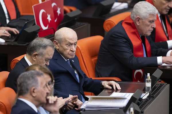 Partiler "Terörsüz Türkiye" yasası için hangi oyu kullanacak?