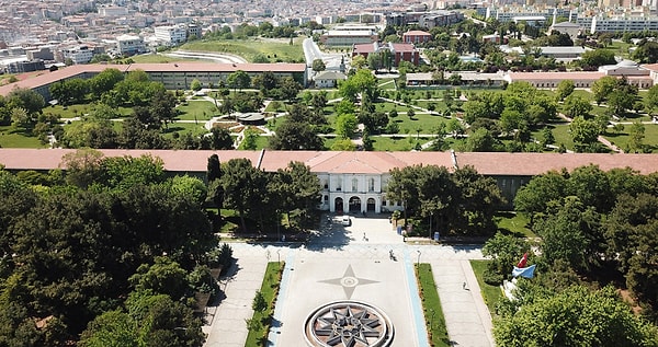Üniversitelerde Eğitim ve Sınav Tarihleri Değişti