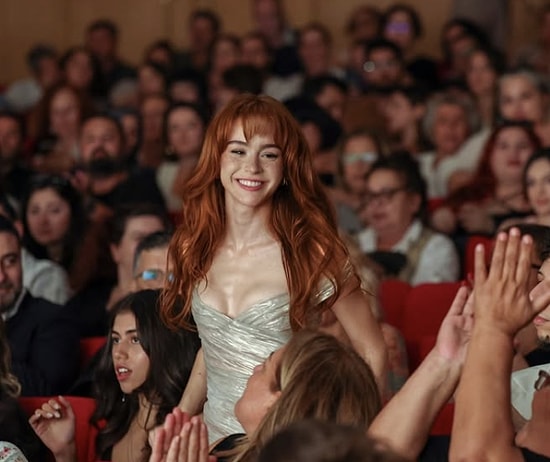 Asena Keskinci Spotted Holding Hands With New Boyfriend Before Awkward Camera Moment