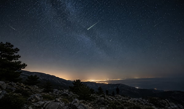 Sakın uyumayın: Bu gece gökyüzünde şölen var!
