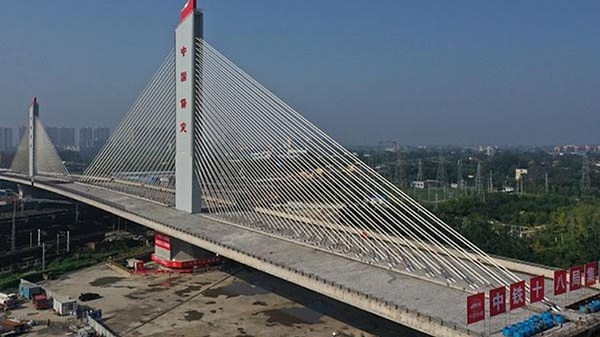 46 bin tonluk yapı 52,4 derece döndürüldü