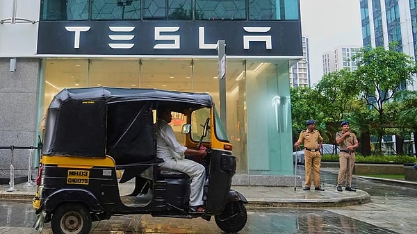 Elon Musk'ın şirketi dev ülkede istediğini bulamamıştı.