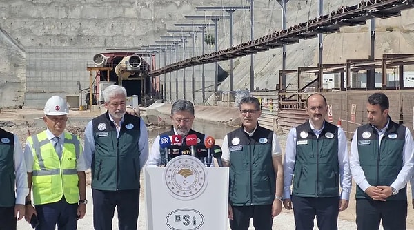 “Bu süreç sadece silahların susması değildir. Yatırımcının önünü daha rahat görebilmesidir."