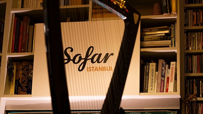 Bir Konsere Bilet Alıyorsunuz Ama Nerede, Kimi Dinleyeceğinizi Bilmiyorsunuz: Sofar İstanbul'u Anlatıyoruz!