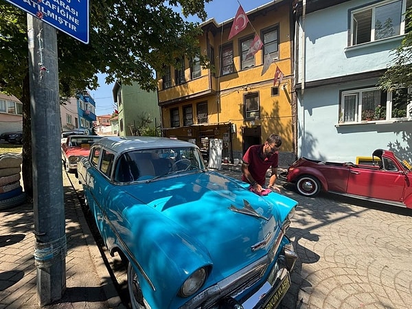 Ailesinden kalan hobi, mesleği oldu.