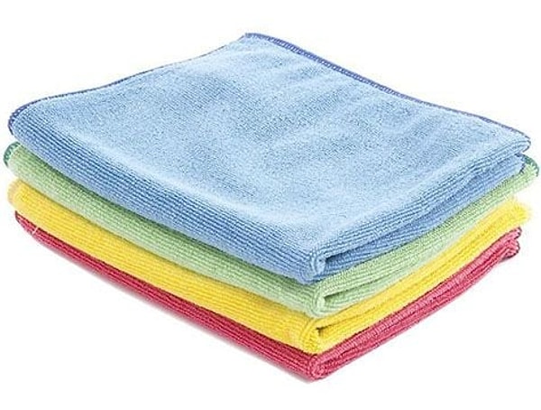 5. Sadece mikrofiber paspas bezleri kullanın.