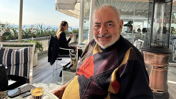 Türk televizyonculuğunun kendine has isimlerinden biri olan Reha Muhtar, uzun yıllar boyunca hem gazeteciliği hem de ekran tarzıyla hafızalara kazındı.