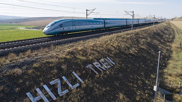 Yapımı Hız Kesmeden Devam Eden Yeni Demiryolu Hatlarıyla Birlikte Toplam 16 Şehir Daha Yüksek Hızlı Tren Konforuna Kavuşuyor