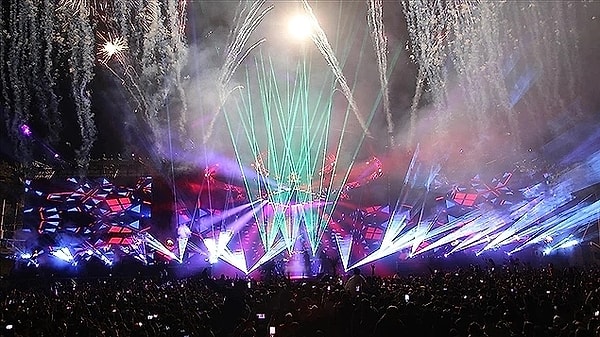 İstanbul'da Bu Hafta Sonu Hangi Rap Konserine Gidilir?